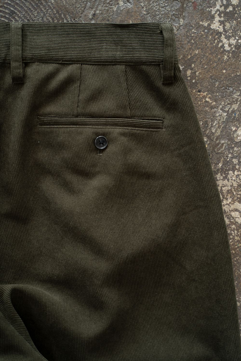 【26AW】2-Tack Corduroy Baggy Trousers/2タックコーデュロイバギートラウザーズ(OLIVE)