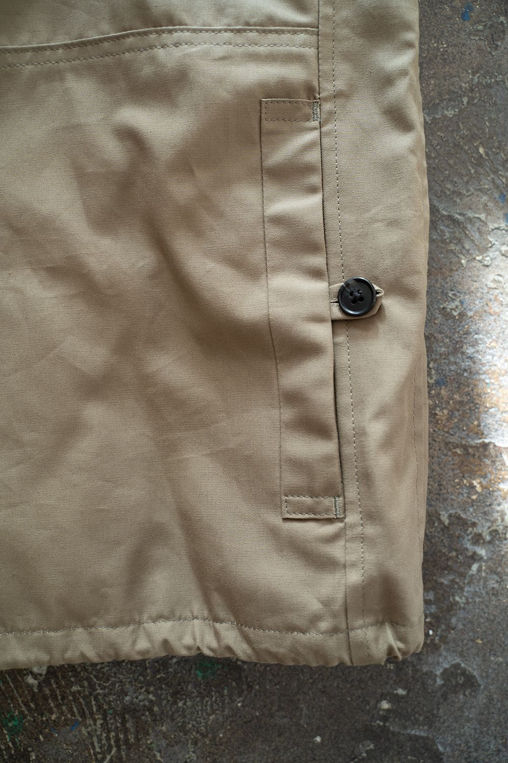 【ラスト1点】【22AW】甘撚りオックスショートブルゾン(KHAKI BEIGE)
