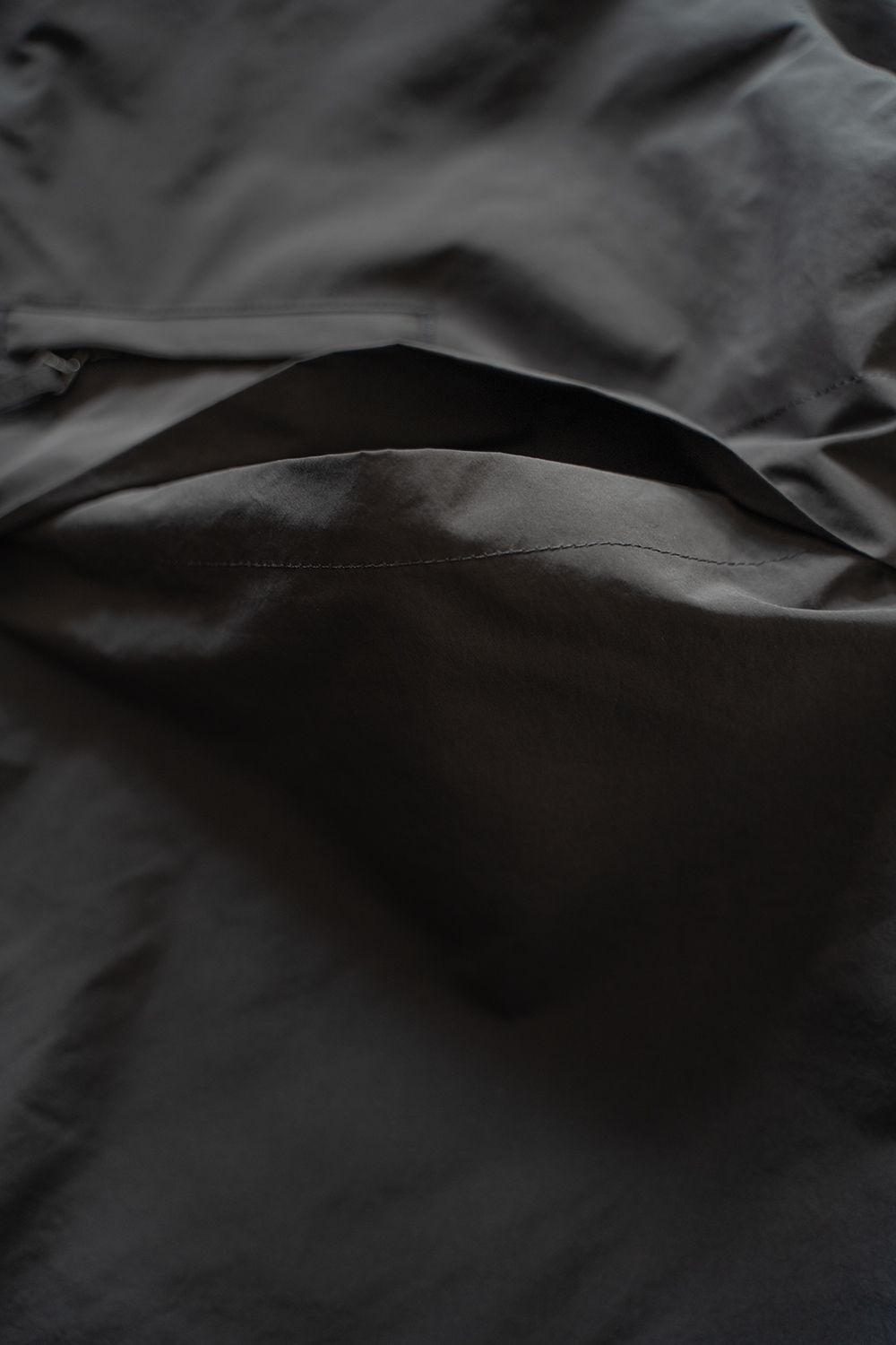 【ラスト1点】【24AW】撥水ポリエステルスタンドカラーブルゾン(INK BLACK)