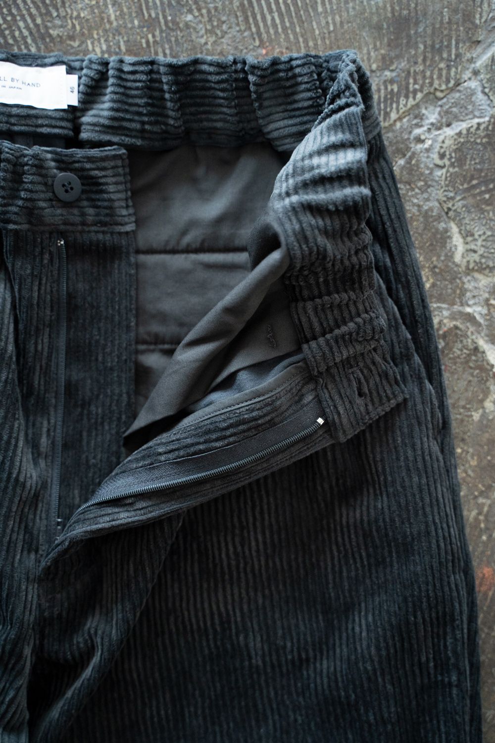 【26AW】綿×レーヨン5Wコーデュロイイージーパンツ(BLUE CHARCOAL)