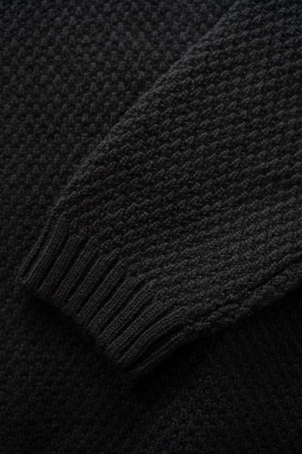 【ラスト1点】【25AW】英国羊毛5Gニットジップブルゾン(BLACK)