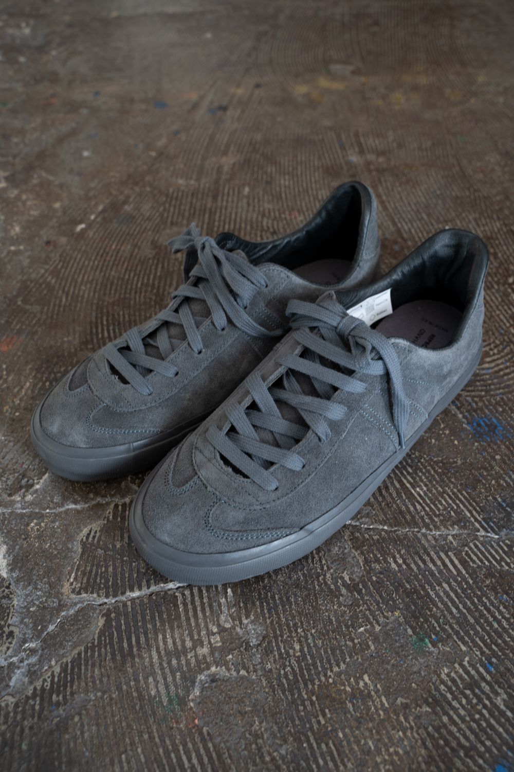 【25AW】REPRODUCTION OF FOUND×STILL BY HANDスウェードスニーカー(CHARCOAL)