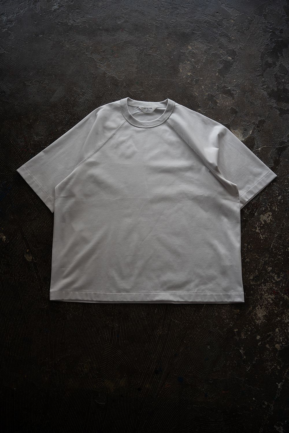【26SS】オーバーサイズ変形スリーブTシャツ(PALE GREY)