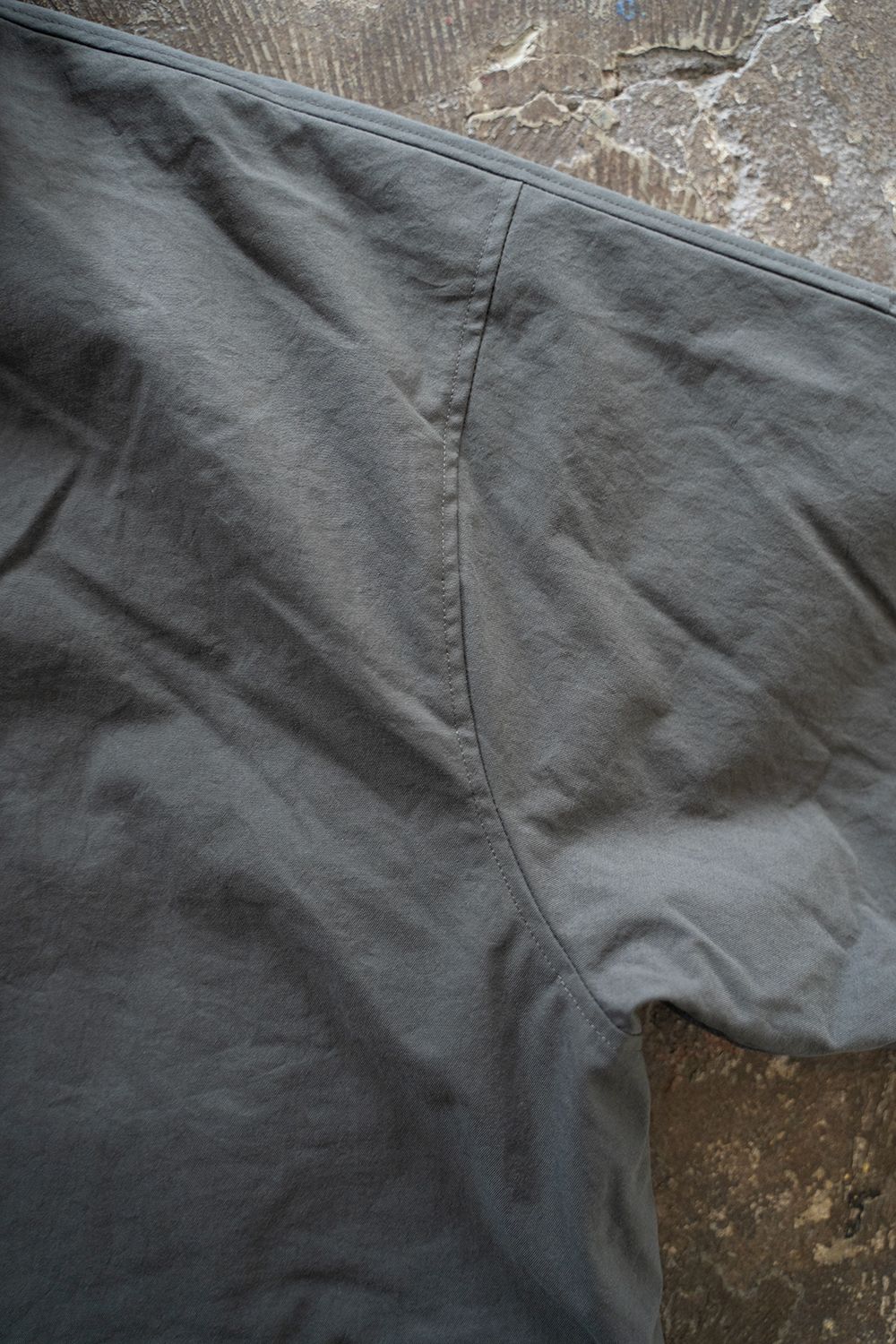 【ラスト1点】【24AW】撥水ナイロンオックスシンサレートフーデッドコート(SLATE GRAY)