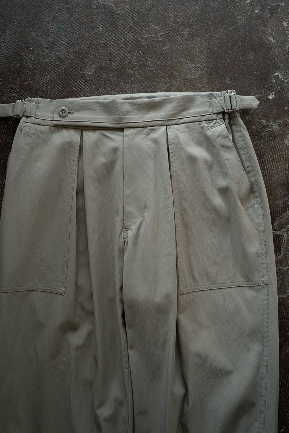 【ラスト1点】【24SS】2-Tack Cotton Nylon Baker Pants/2タックコットンナイロンベイカーパンツ(KHAKI)