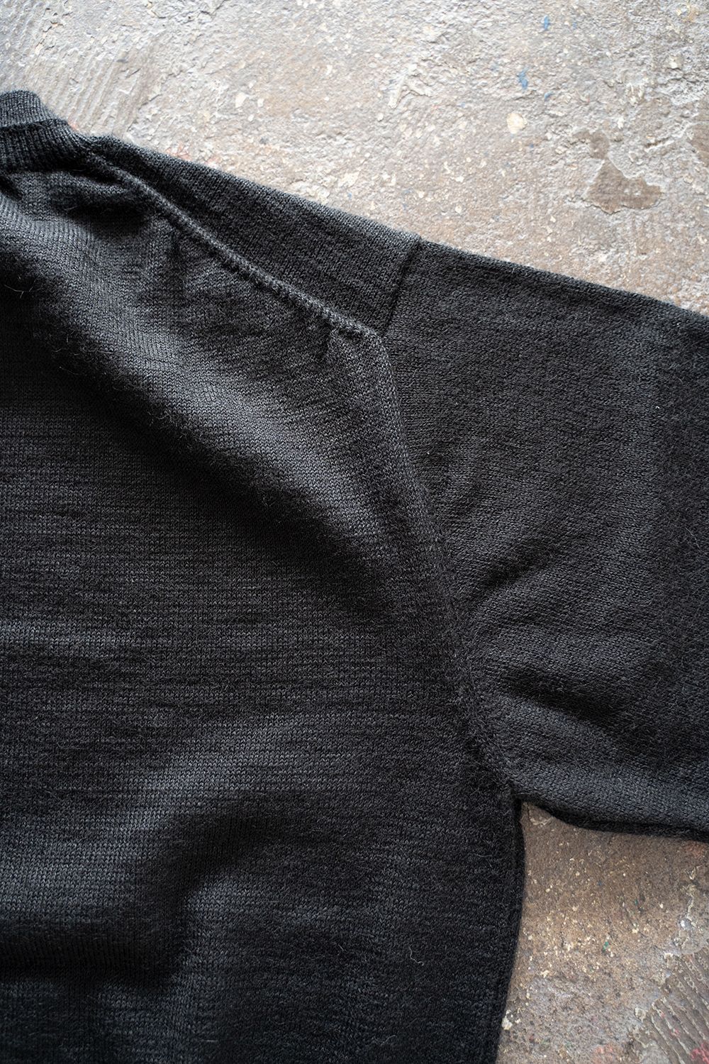 【ラスト1点】【22AW】アルパカ×ラミークルーネックニット(INK BLACK)