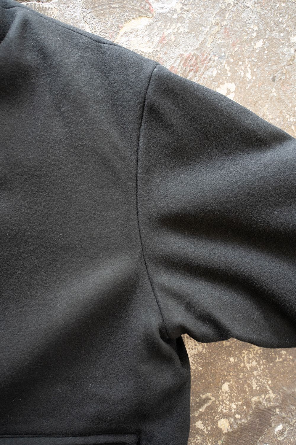 【25AW】ラムウールシンサレートスタンドカラーブルゾン(BLACK)