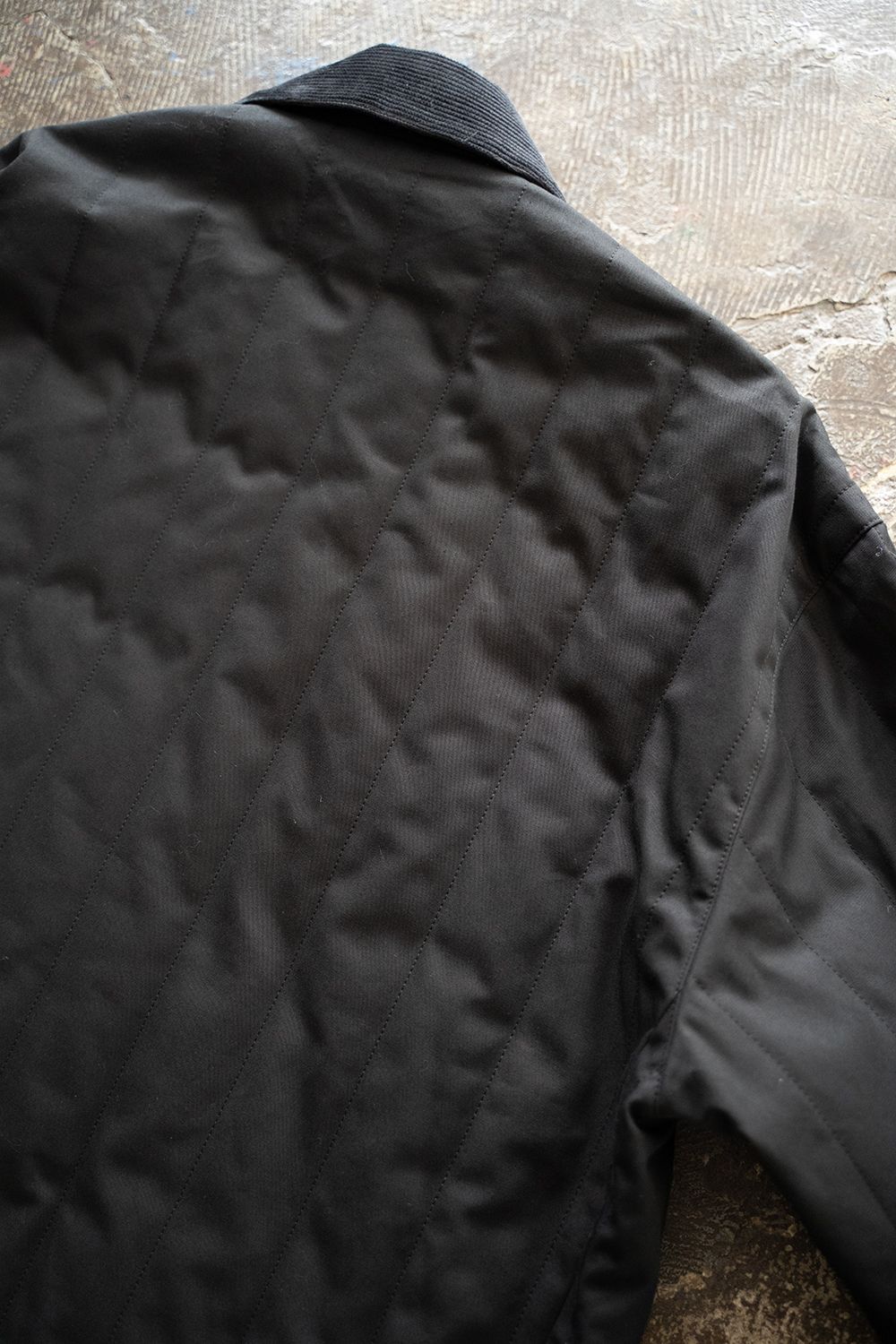 【25AW】コーデュロイ切り替えシンサレートキルティングブルゾン(BLACK)