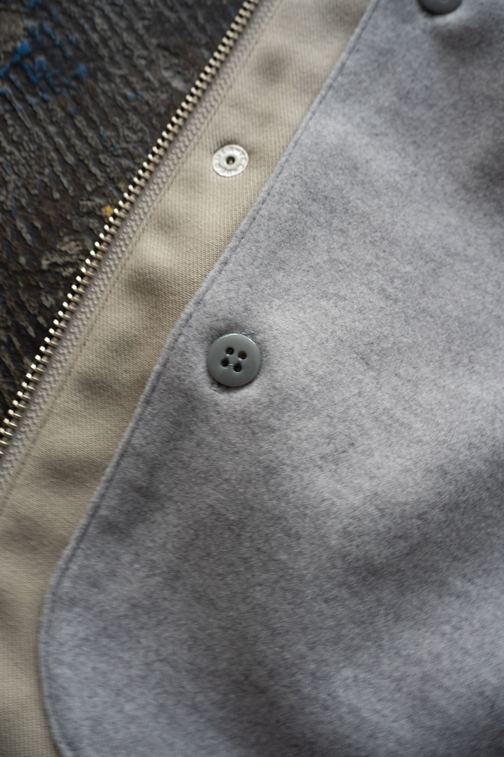 【25AW】コットン×ポリエステルショートブルゾン(LIGHT BEIGE)