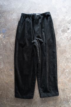 【ラスト1点】【23AW】綿×レーヨンコーデュロイイージーパンツ(BLACK)
