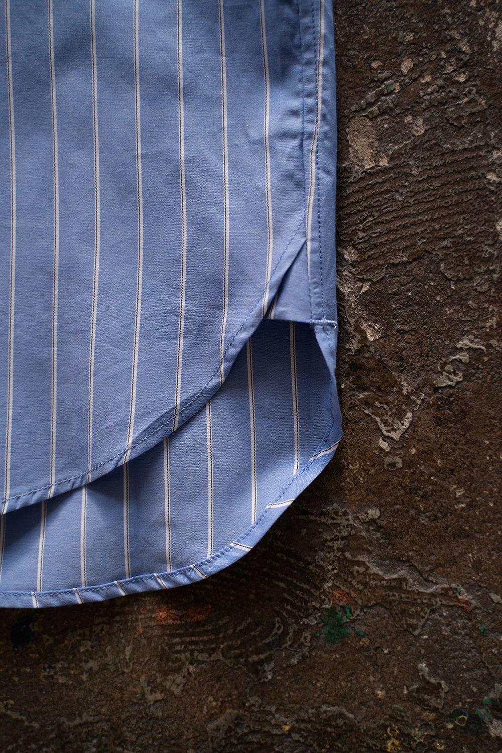 【ラスト1点】【25SS】ブロードレギュラーカラーシャツ(BLUE STRIPE)