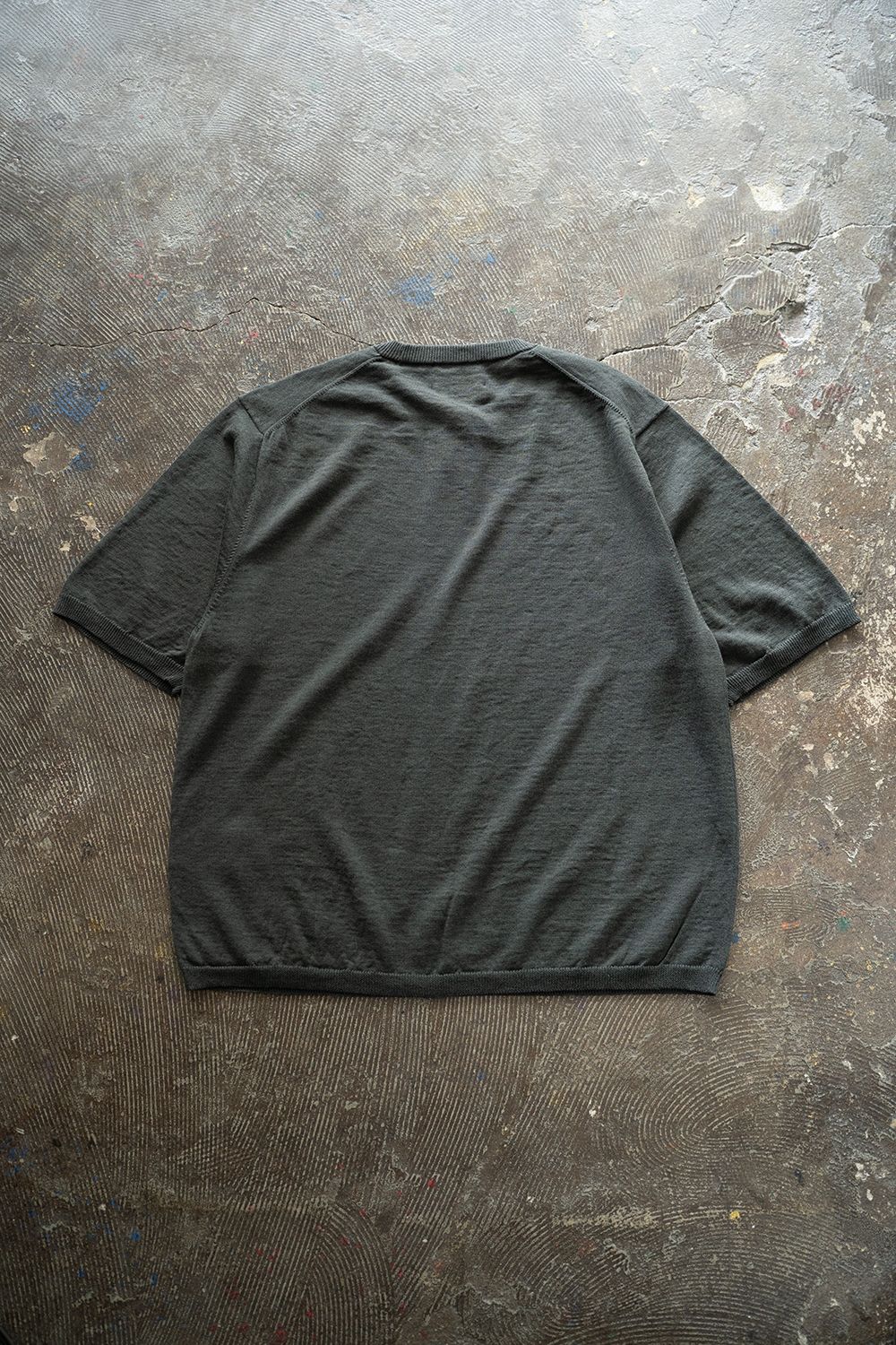 【ラスト1点】【25SS】リネン×コットンニットTee(GREEN CHARCOAL)