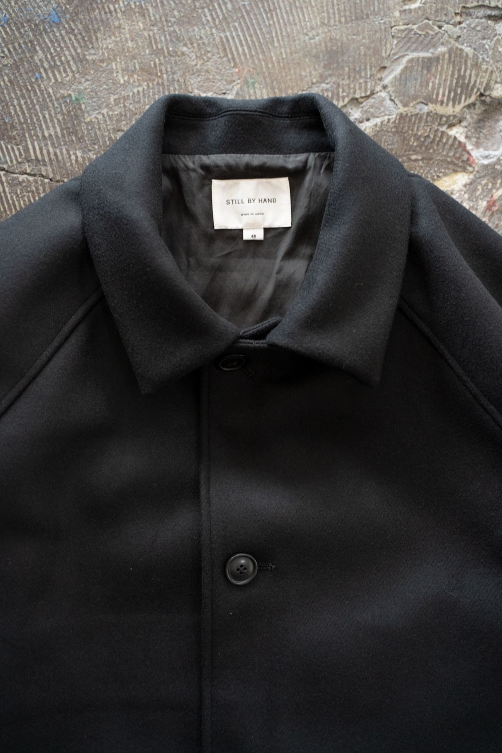 【25AW】Super110'Sメルトンステンカラーハーフコート(BLACK)