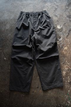 【25AW】タスランナイロンニータックイージーパンツ(CHARCOAL)