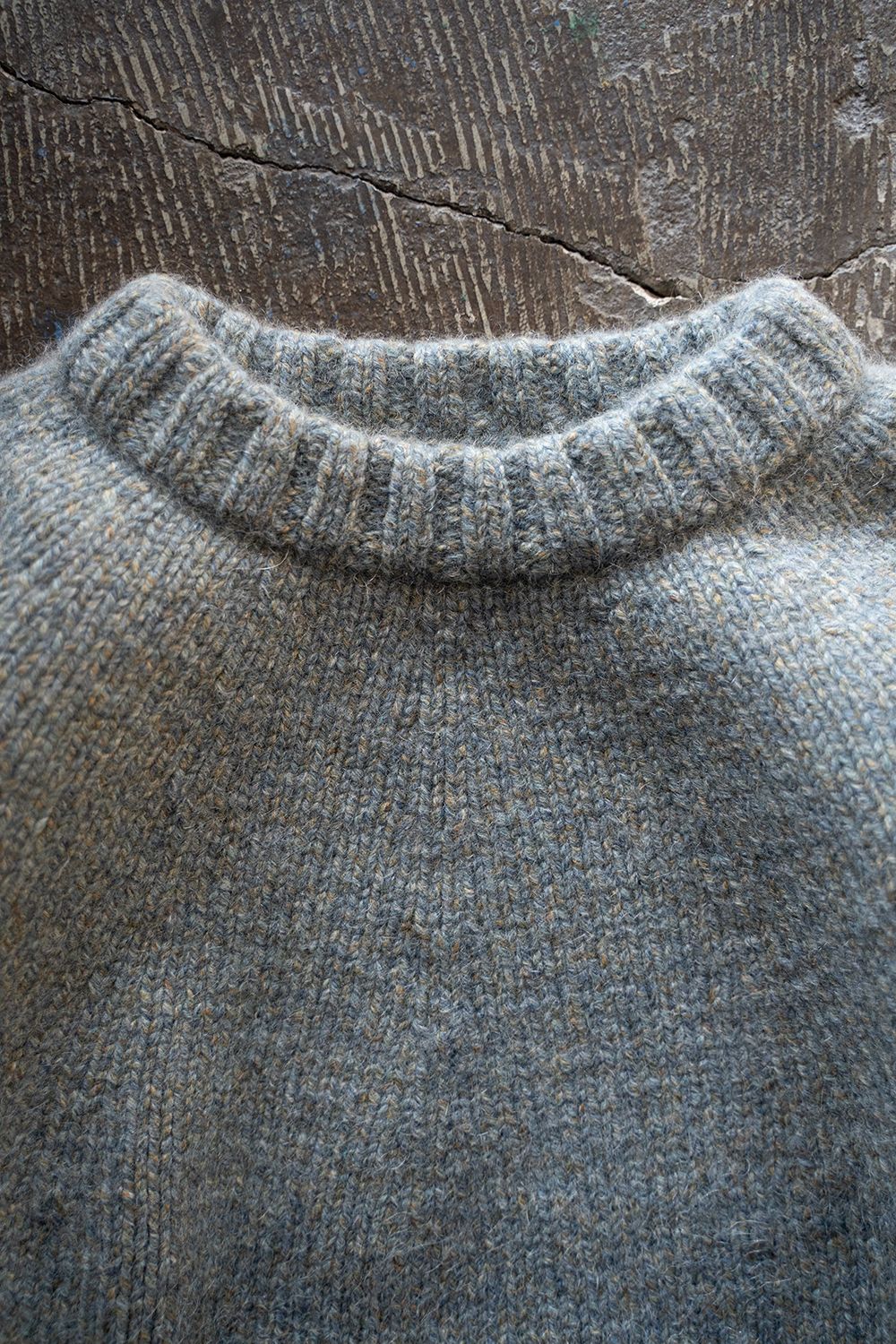 【ラスト1点】yak/lambs multi ply HAND KNITTING yoke top crew neck sweater(FADE BLUE)