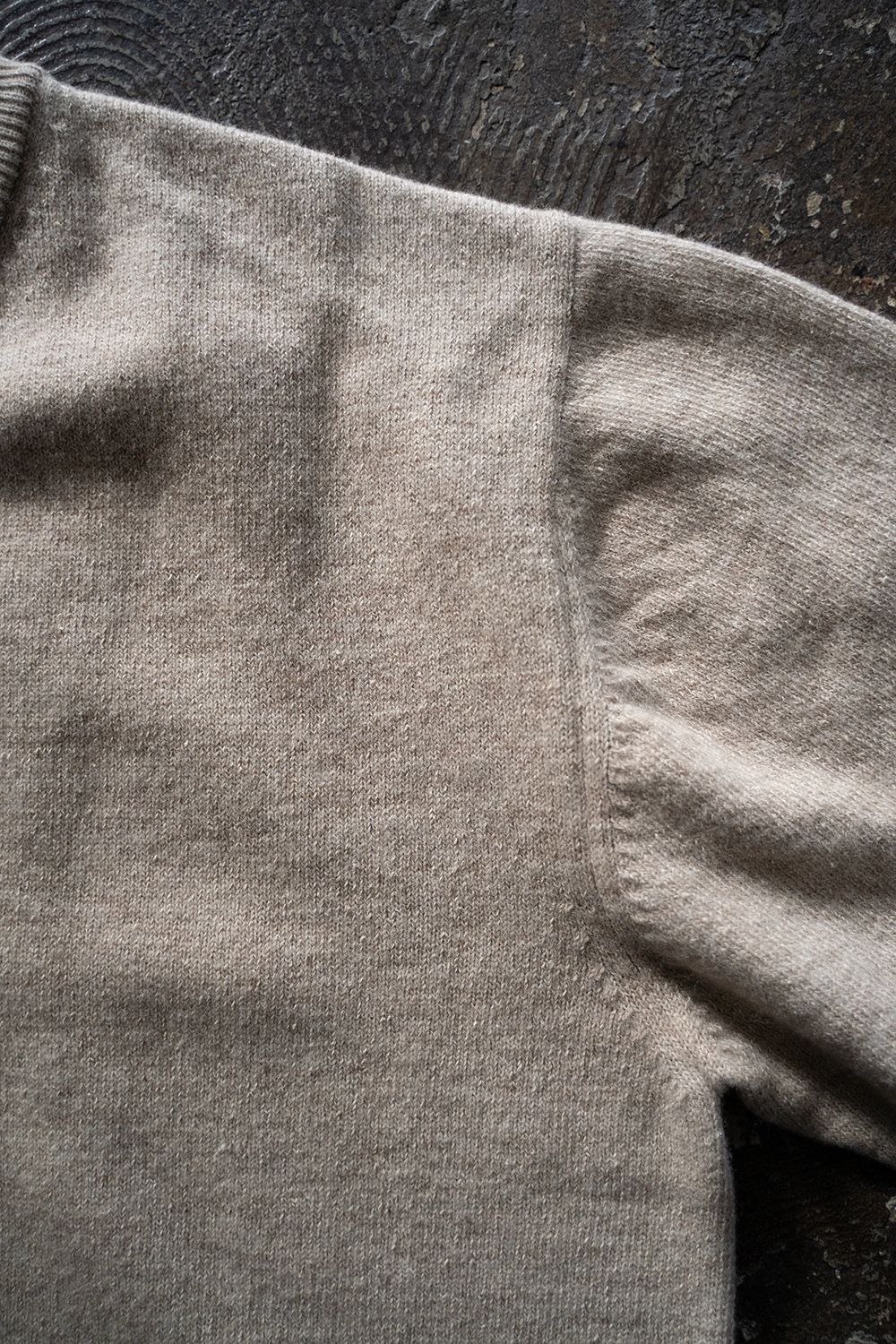 【ラスト1点】【24AW】ウール×シルク10Gクルーネックニット(BEIGE)