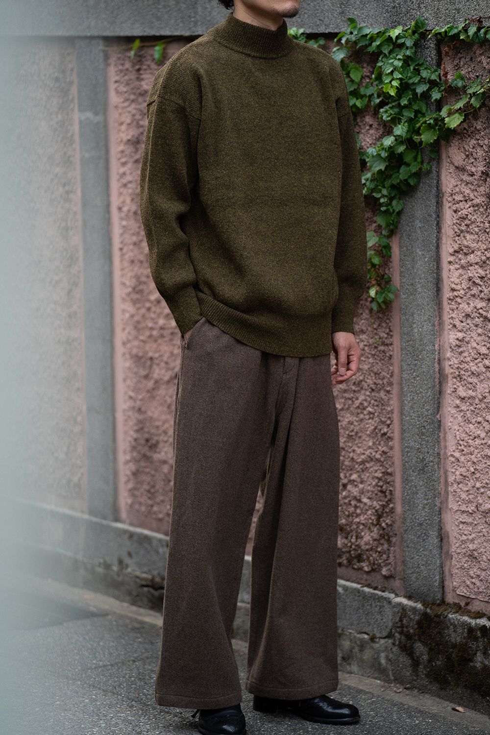 【ラスト1点】Hard twisted Shetlandwool GOB sweater(KHAKI)