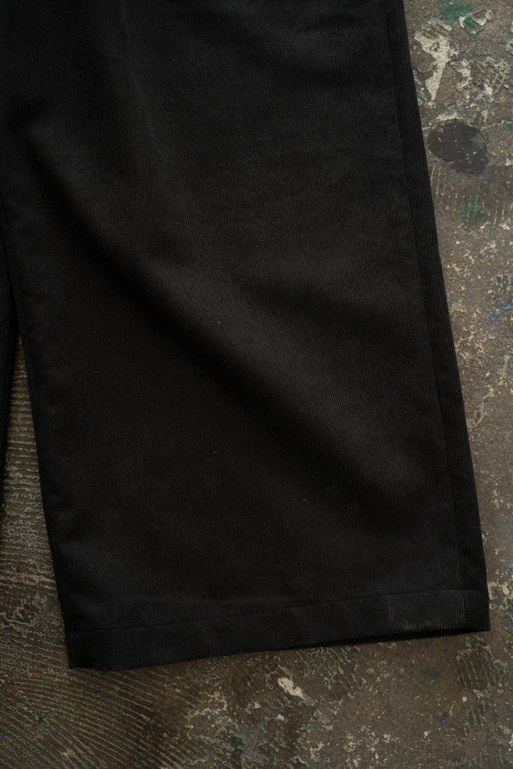【ラスト1点】【26AW】2-Tack Corduroy Baggy Trousers/2タックコーデュロイバギートラウザーズ(BLACK)