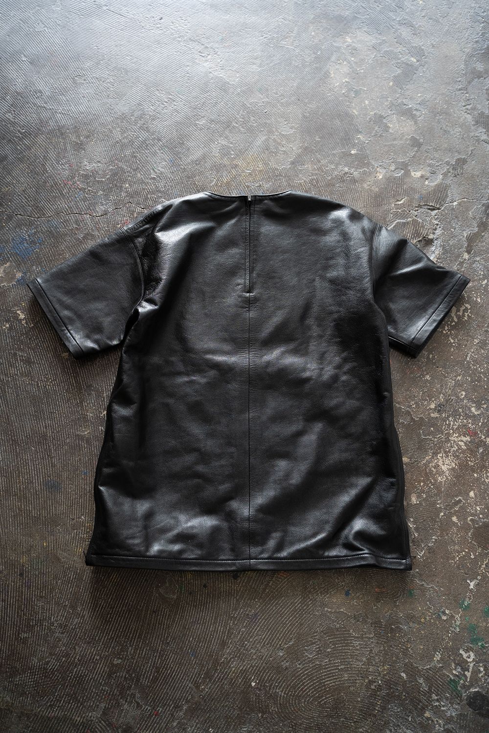 【ラスト1点】【24SS】Cow Leather P/O/カウレザープルオーバー(BLACK)