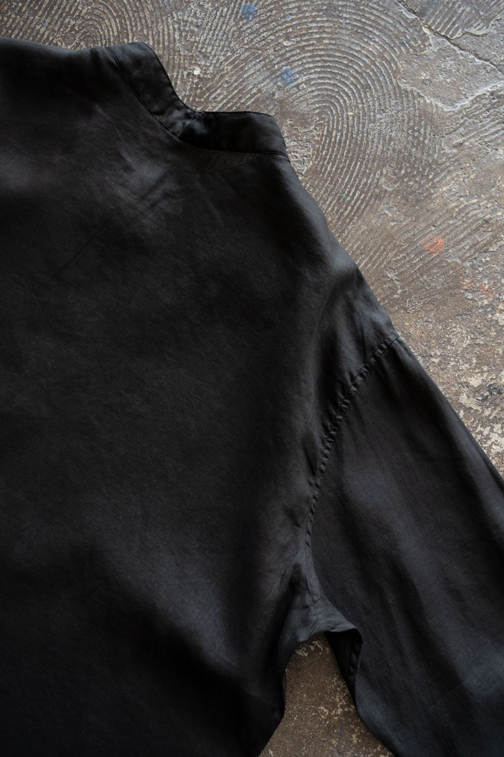 ラミーシルクシャツ(黒)