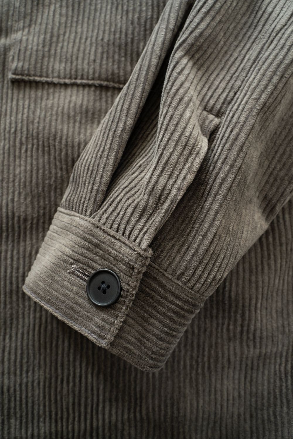 【ラスト1点】【25AW】綿×レーヨンコーデュロイシャツジャケット(KHAKI BROWN)