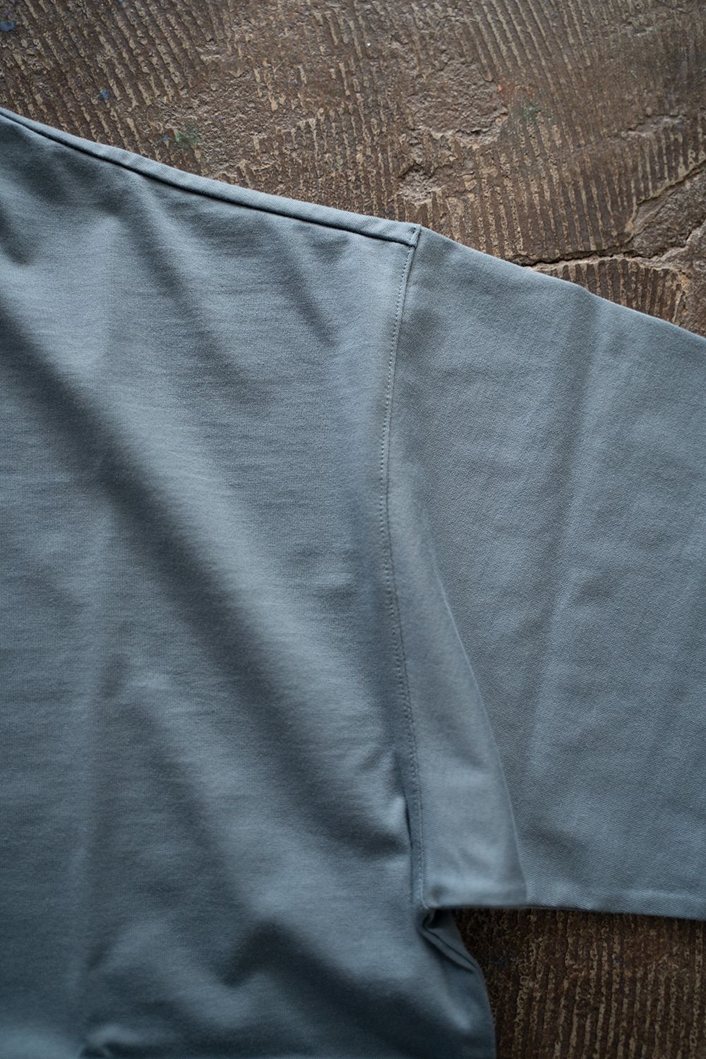 【25SS】オーバーサイズネックリブTシャツ(SMOKE BLUE)