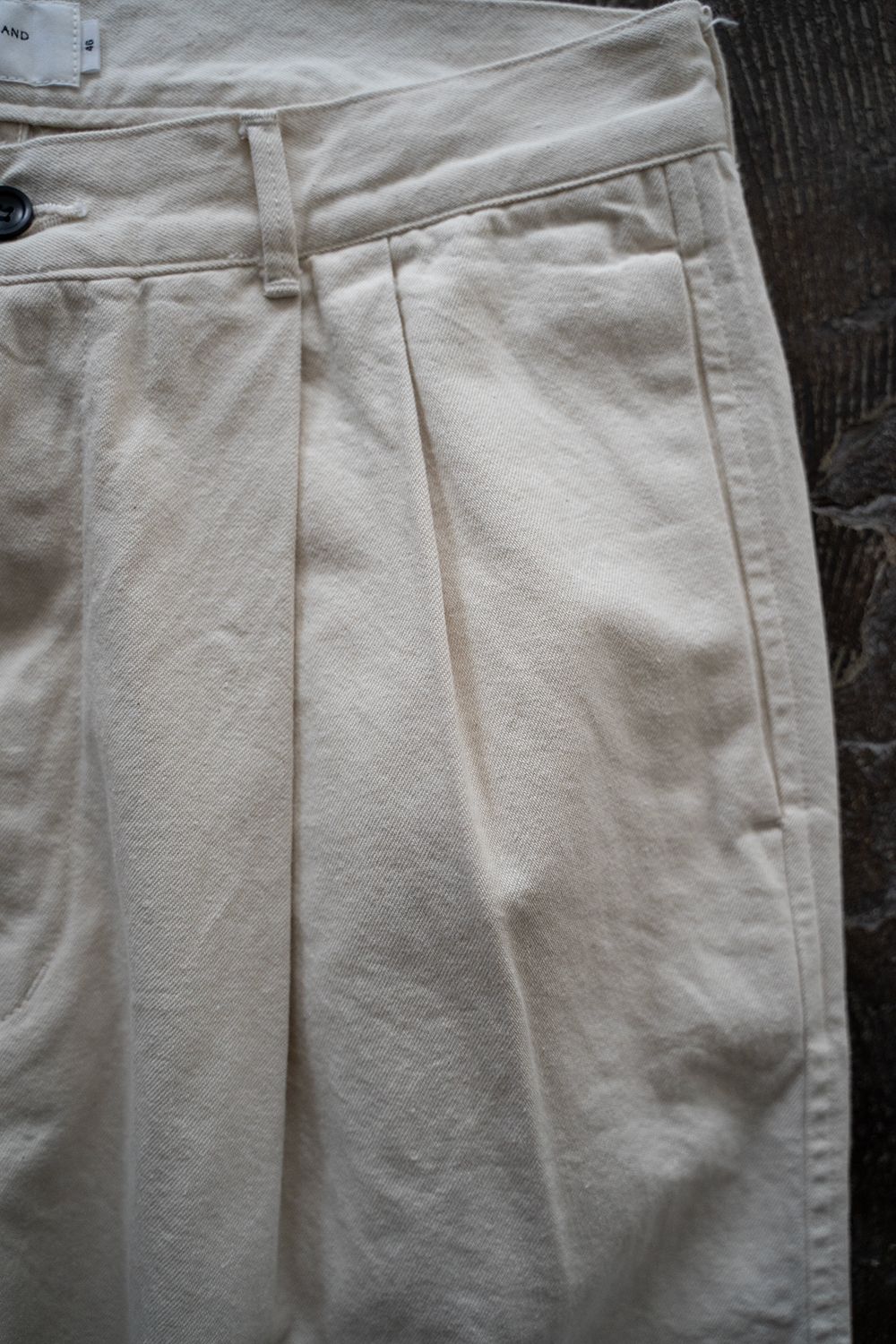 【ラスト1点】【25SS】2タック10ozデニムパンツ(ECRU)