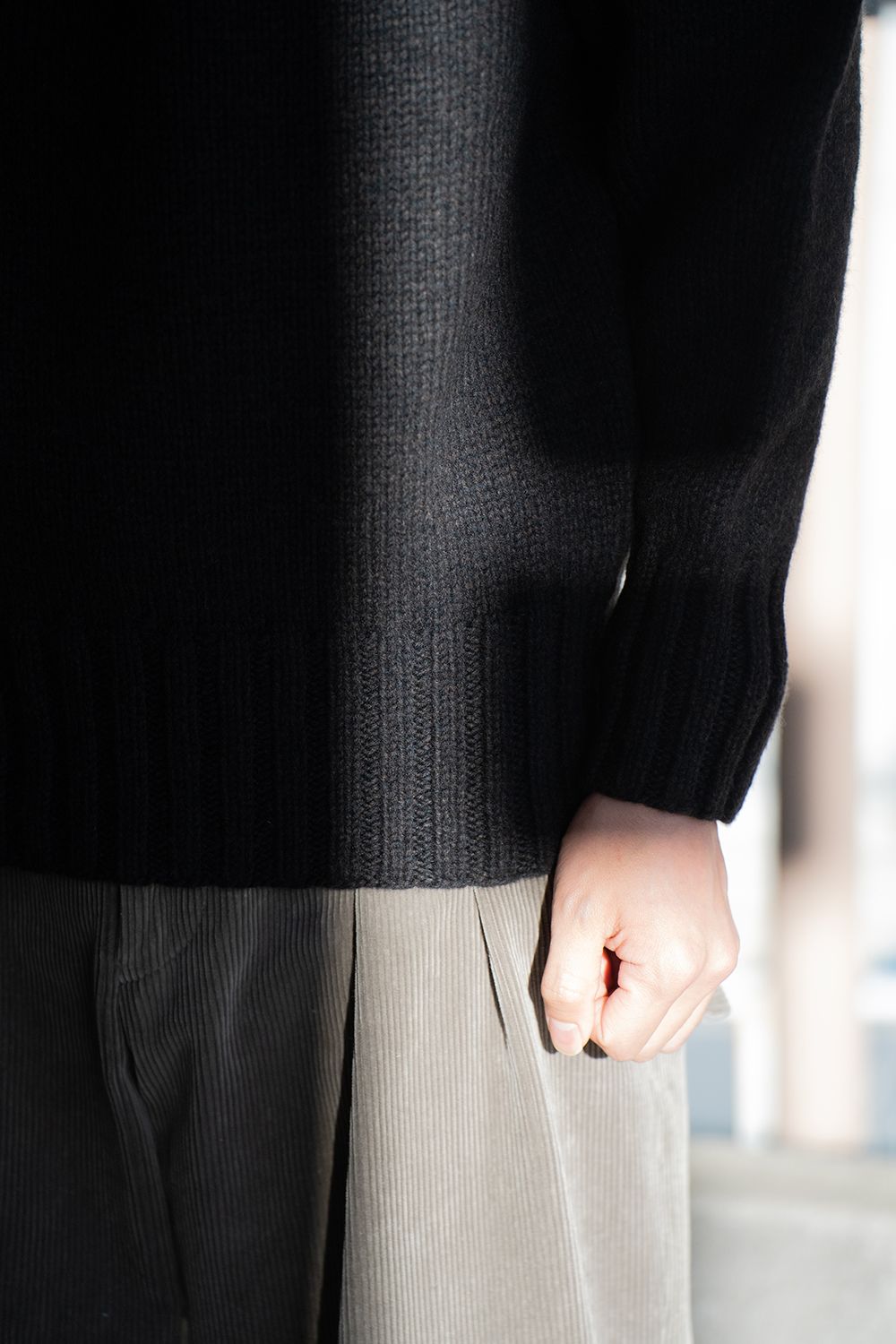 【ラスト1点】yak/lambs multi ply HAND KNITTING yoke top turtle neck sweater(BLACK)