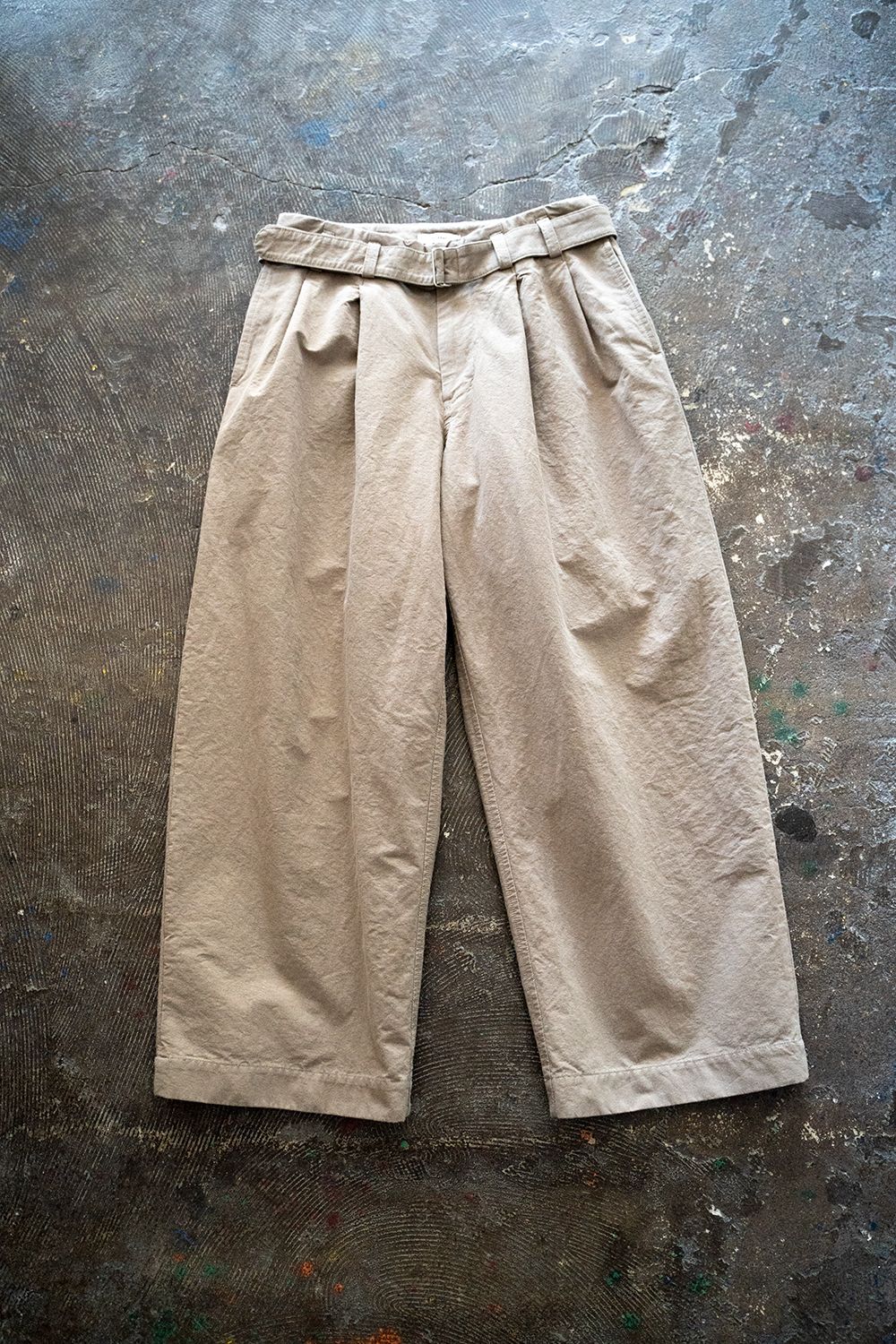 kontor - 【ラスト1点】【22SS】Belted Back Pleat Pants(KHAKI) | Salty