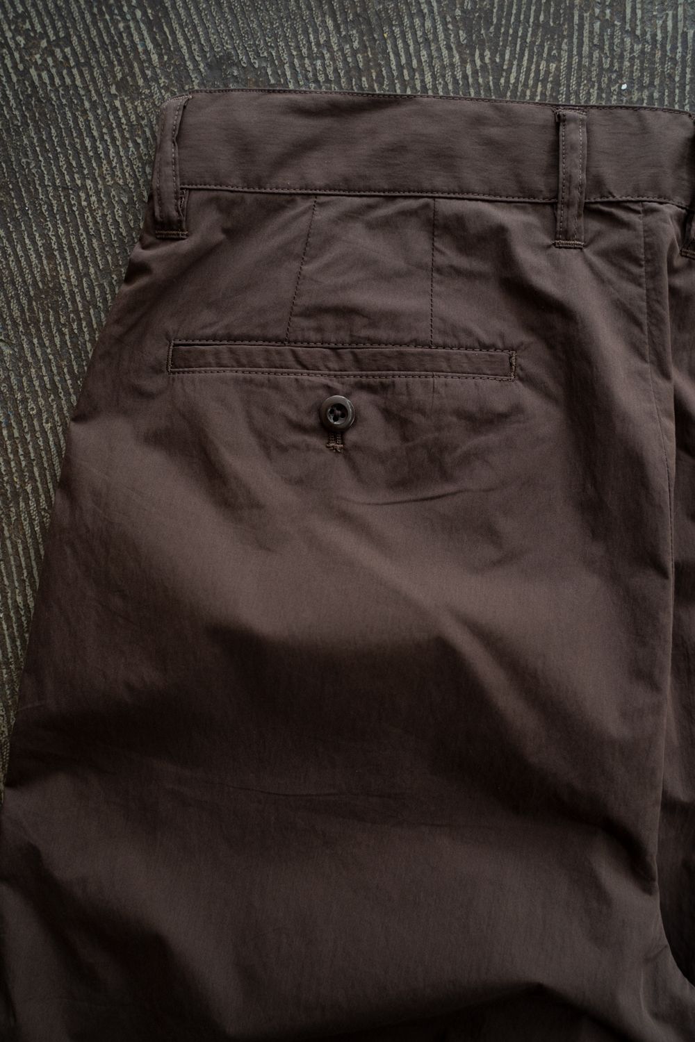 【26SS】2-Tack Puckering Wide Pants/2タックパッカリングワイドパンツ(BROWN)