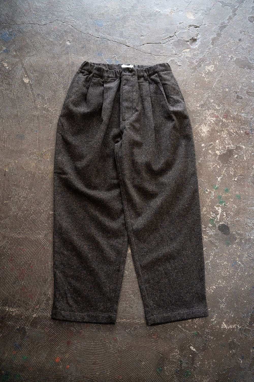 【25AW】5者混ネップツイードスラックス(BROWN)