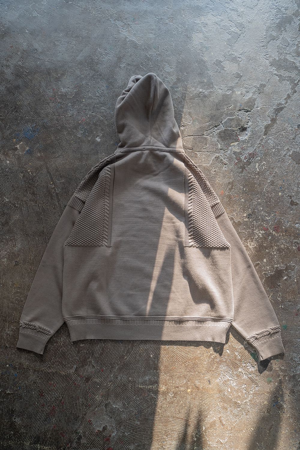 YASHIKI - 【ラスト1点】【22AW】Setsugi Hoodie(GREIGE) | Salty