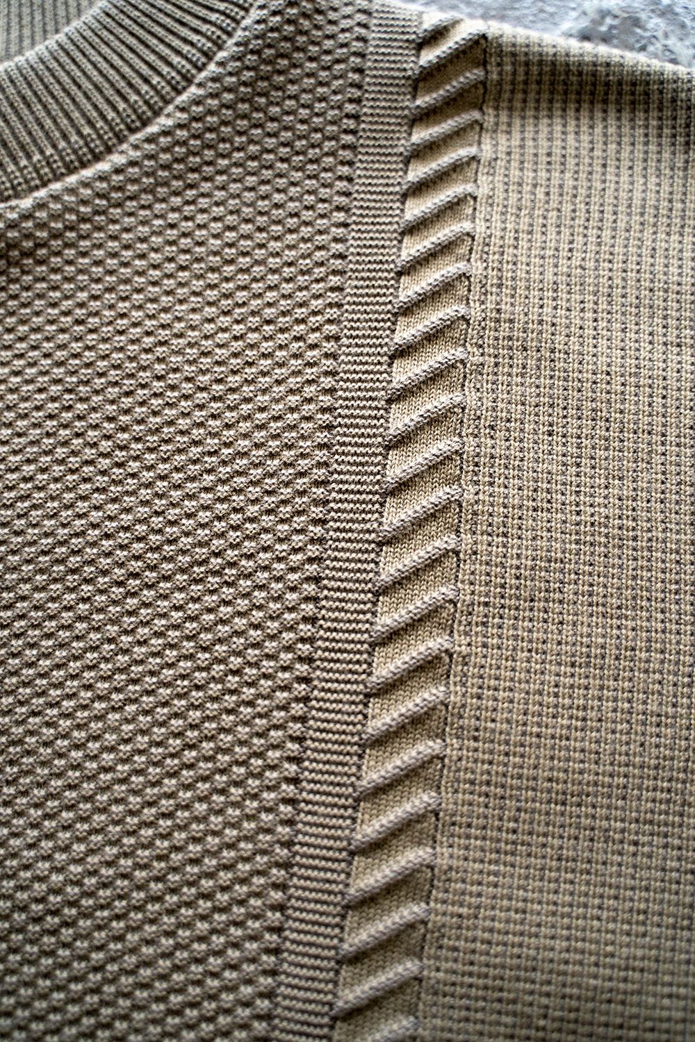 YASHIKI - 【ラスト1点】【22SS】Rekihama Knit(PEARL GRAY) | Salty