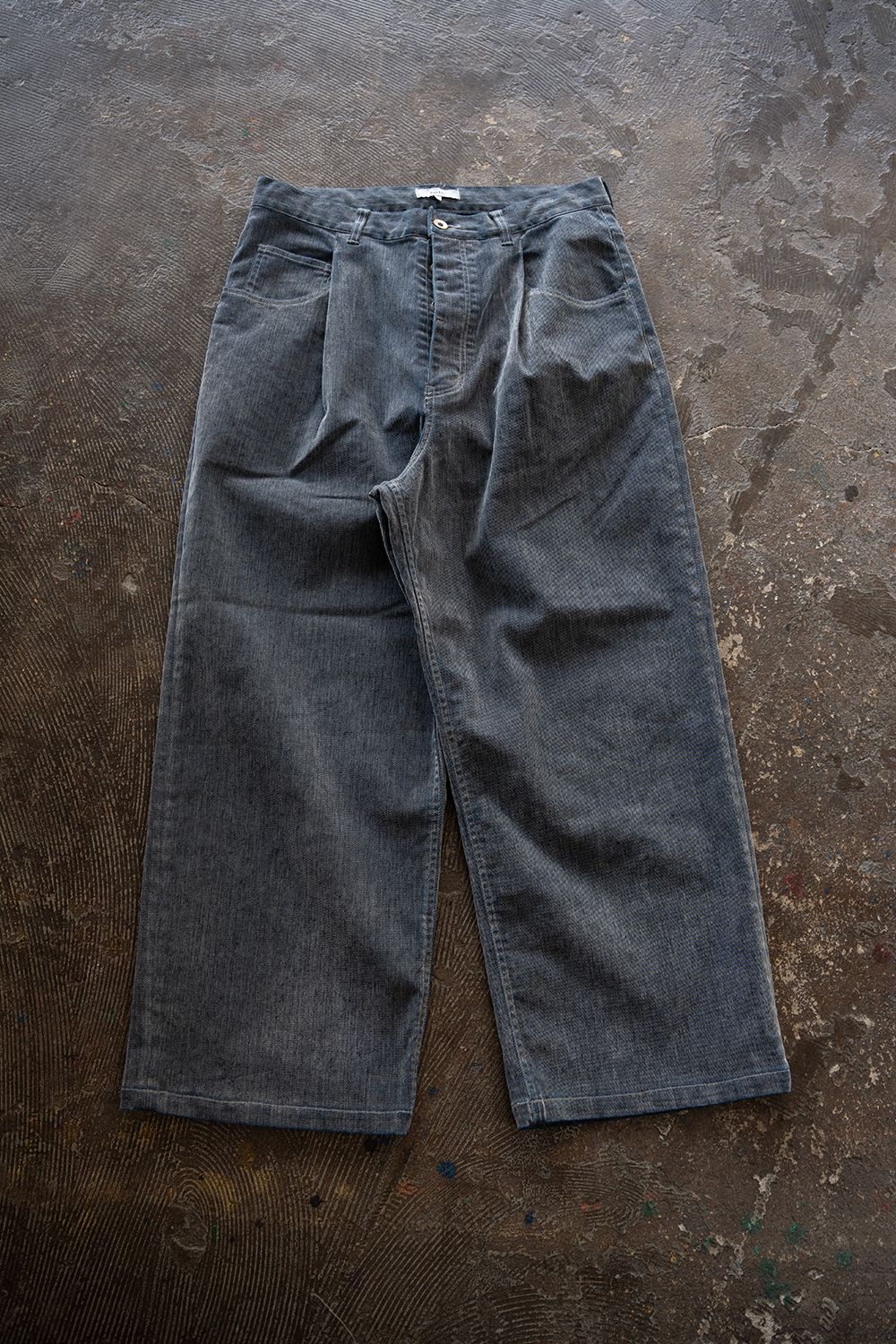 【26AW】Washed Flocked Denim Pants(FADED GRAY)
