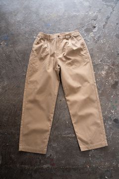 【ラスト1点】【22AW】2タックギャバジンパンツ(BEIGE)