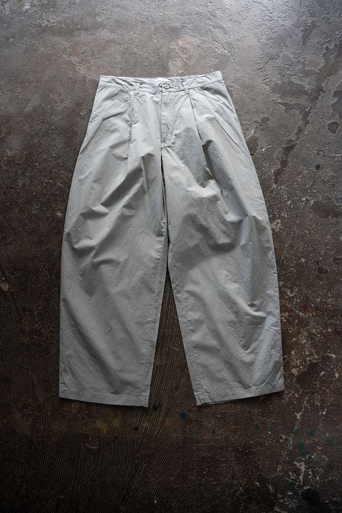 【26SS】ガーメントダイワンタックパンツ(ICE GREY)