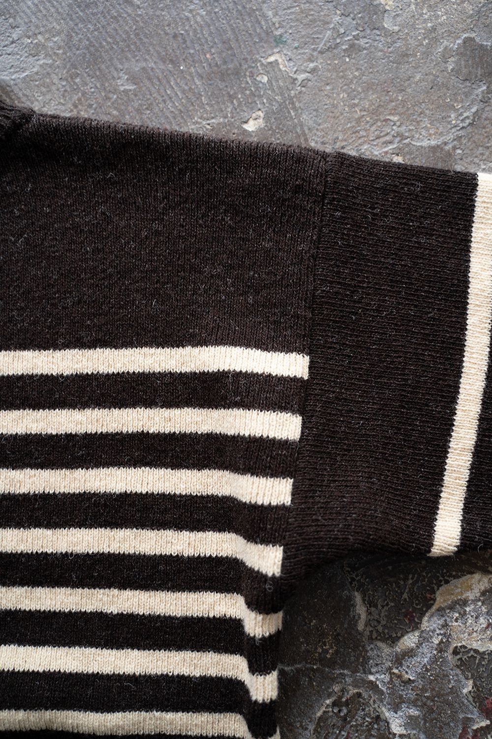 Hard twisted Shetlandwool GOB sweater(BROWN×IVORY)