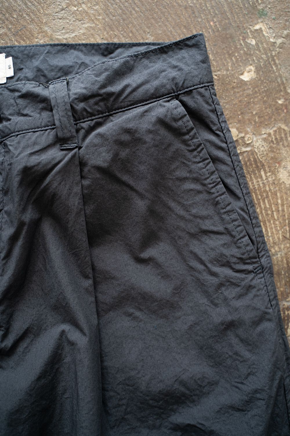 【ラスト1点】【25SS】ガーメントダイディープタックワイドパンツ(DARK NAVY)