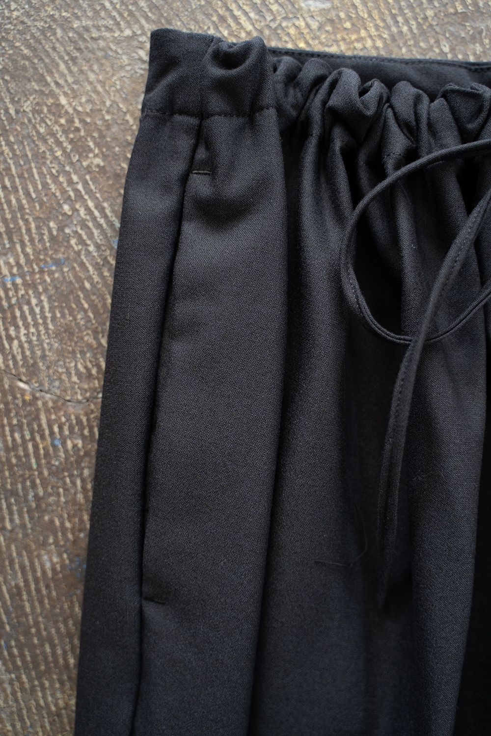 【ラスト1点】【23AW】Stretch T/W Gathered Pants/ストレッチT/Wギャザーパンツ(NAVY)