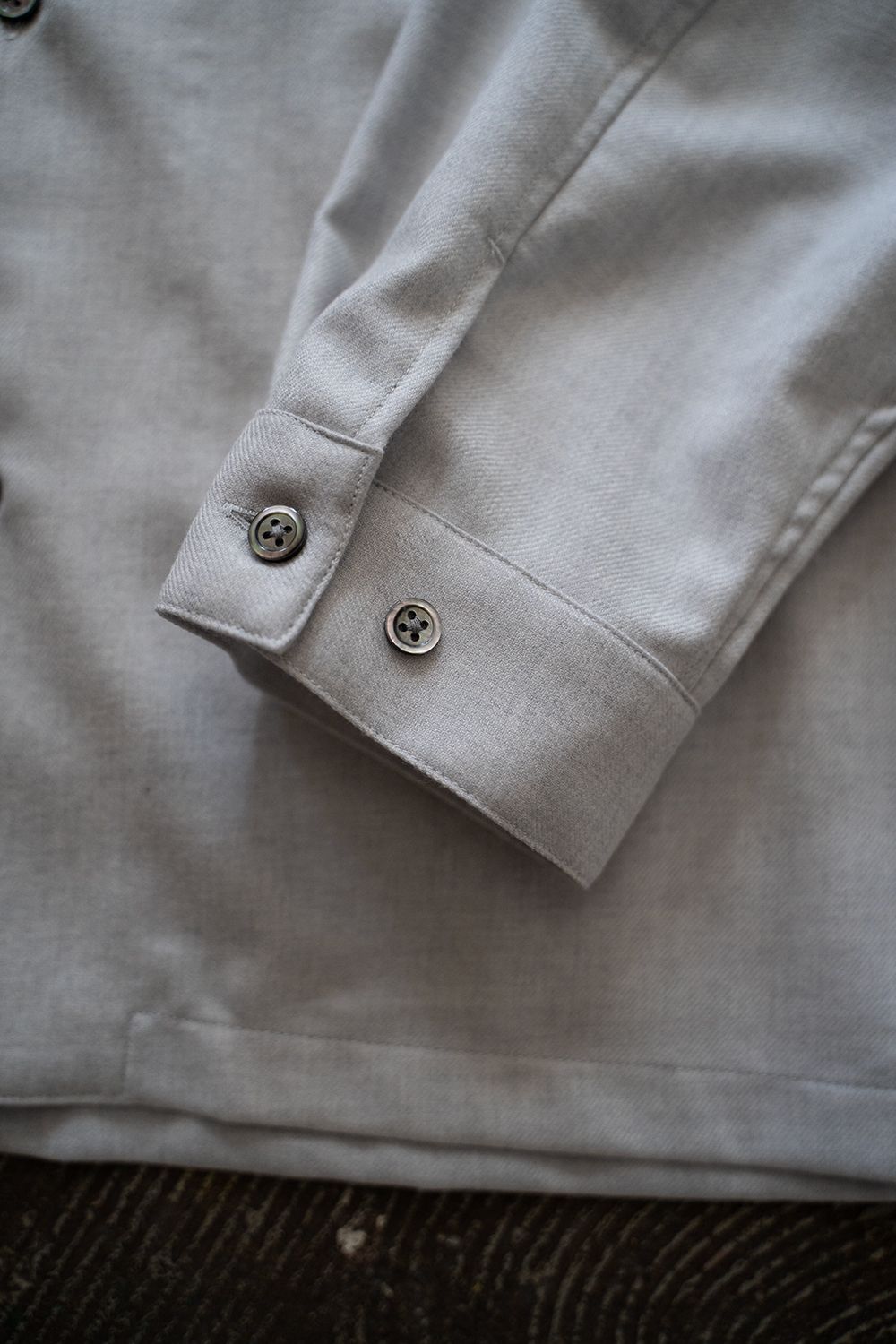 【ラスト1点】【24AW】Super120'sウールシャツ(LIGHT GRAY)