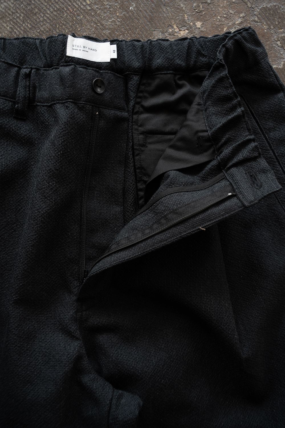 【26SS】ポリエステル×コットンタックイージーパンツ(INK BLACK)