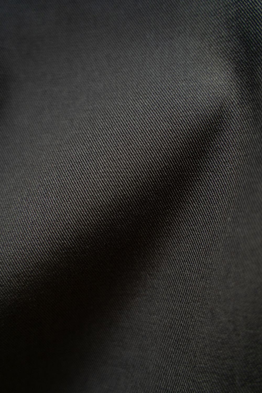 【ラスト1点】【25SS】強撚コットン×ポリエステルイージーパンツ(CHARCOAL)