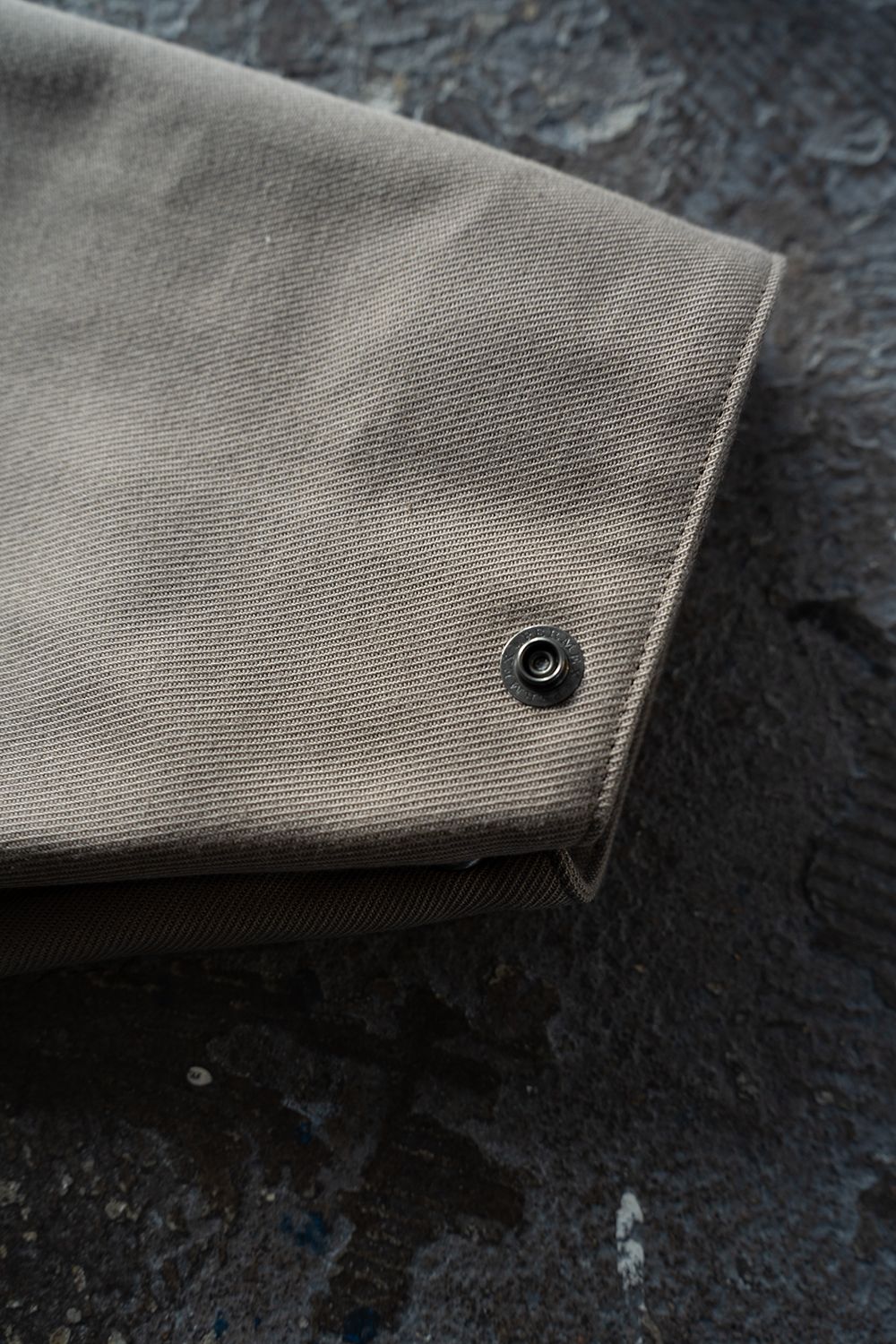 【25AW】コットン×ポリエステルショートブルゾン(GREIGE)