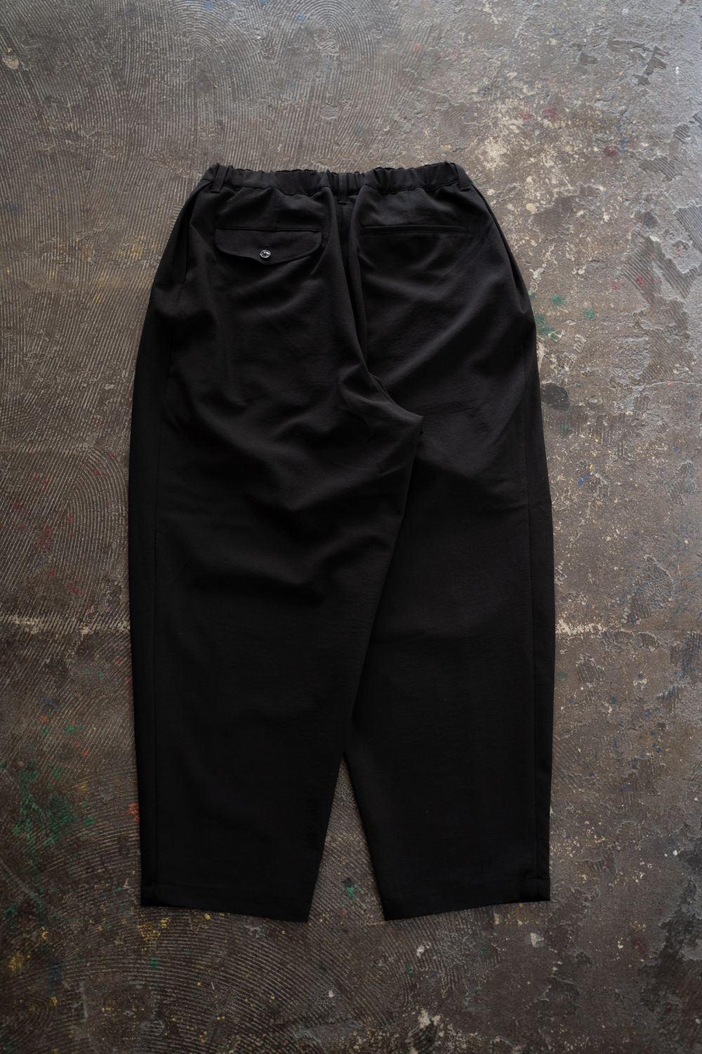 【256SS】ディープタックポリエステルワイドテーパードパンツ(BLACK)