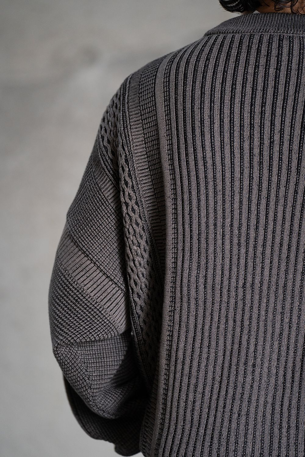 YASHIKI - 【ラスト1点】【24AW】Kuchiba Knit(CHARCOAL) | Salty YASHIKI - 【ラスト1点】【24AW】Kuchiba Knit(CHARCOAL) | Salty