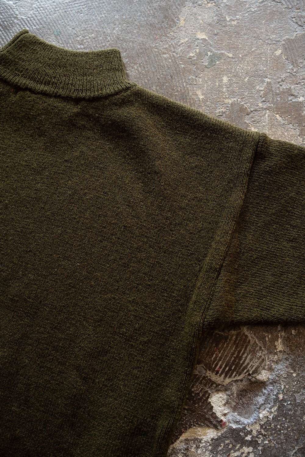 Hard twisted Shetlandwool GOB sweater(OLIVE KHAKI)