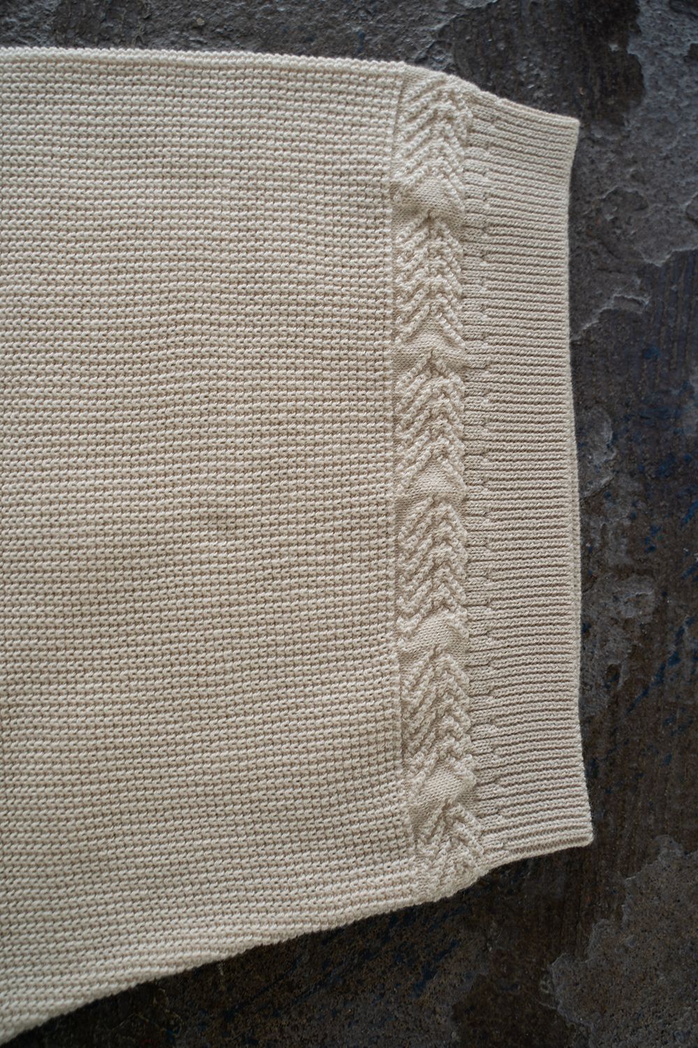 YASHIKI - Harukaze Henley Knit(PALE BLUE) | Salty