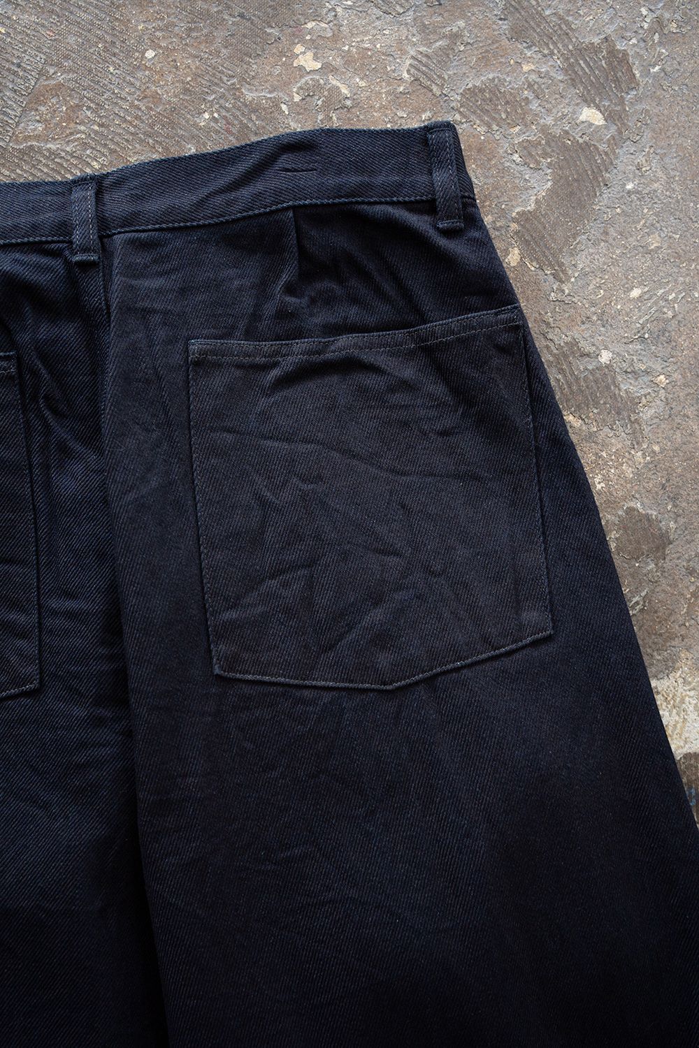 【26AW】12ozデニムディープタックパンツ(DARK NAVY)