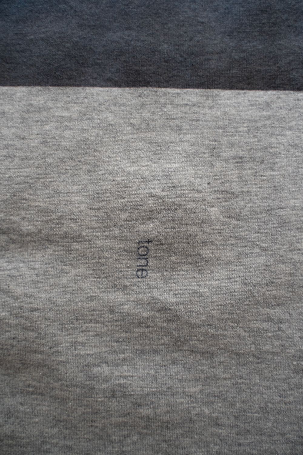 【ラスト1点】【25SS】バックプリントTシャツ(HEATHER GRAY)