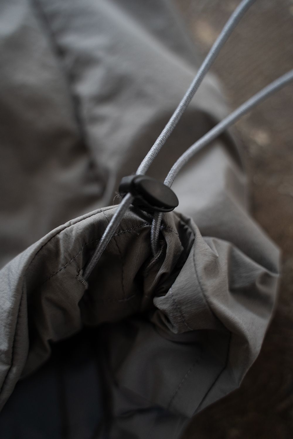 【ラスト1点】【24AW】シンサレートプルオーバーベスト(SLATE GRAY)